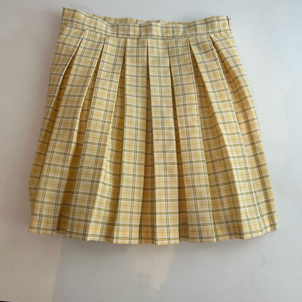CALI 1850 Yellow Women’s XS Plaid Pleaded Skirt